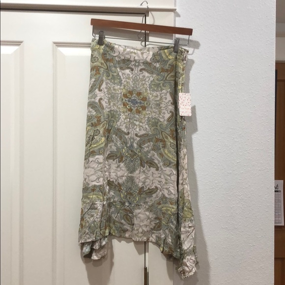 Free People
At the Shore Skirt - Picture 6 of 7